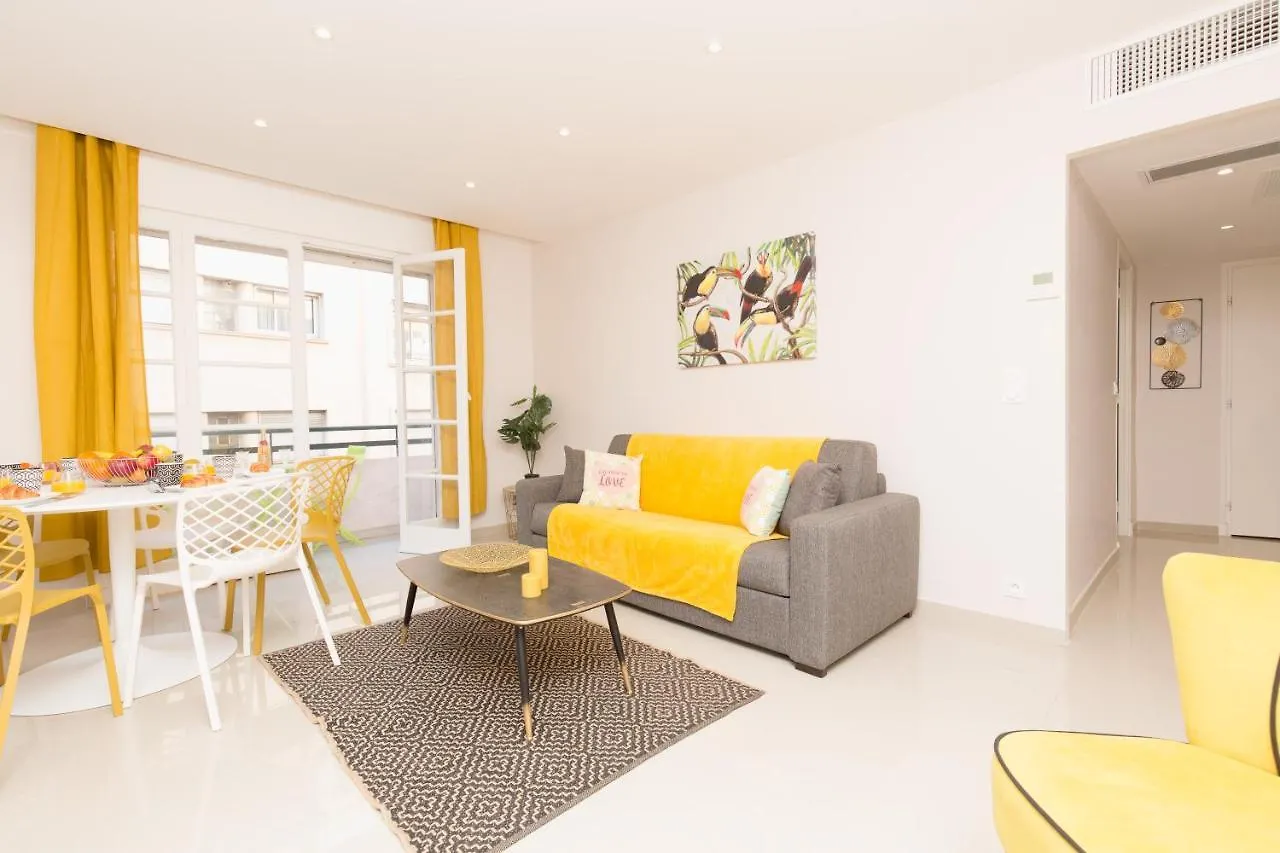 Festival Yourhosthelper Cannes Apartment